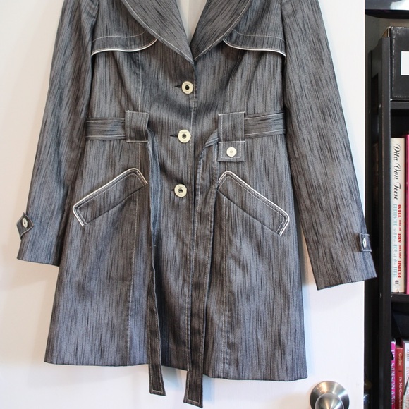 Italian made women’s jacket, textured blue fabric - Picture 5 of 9